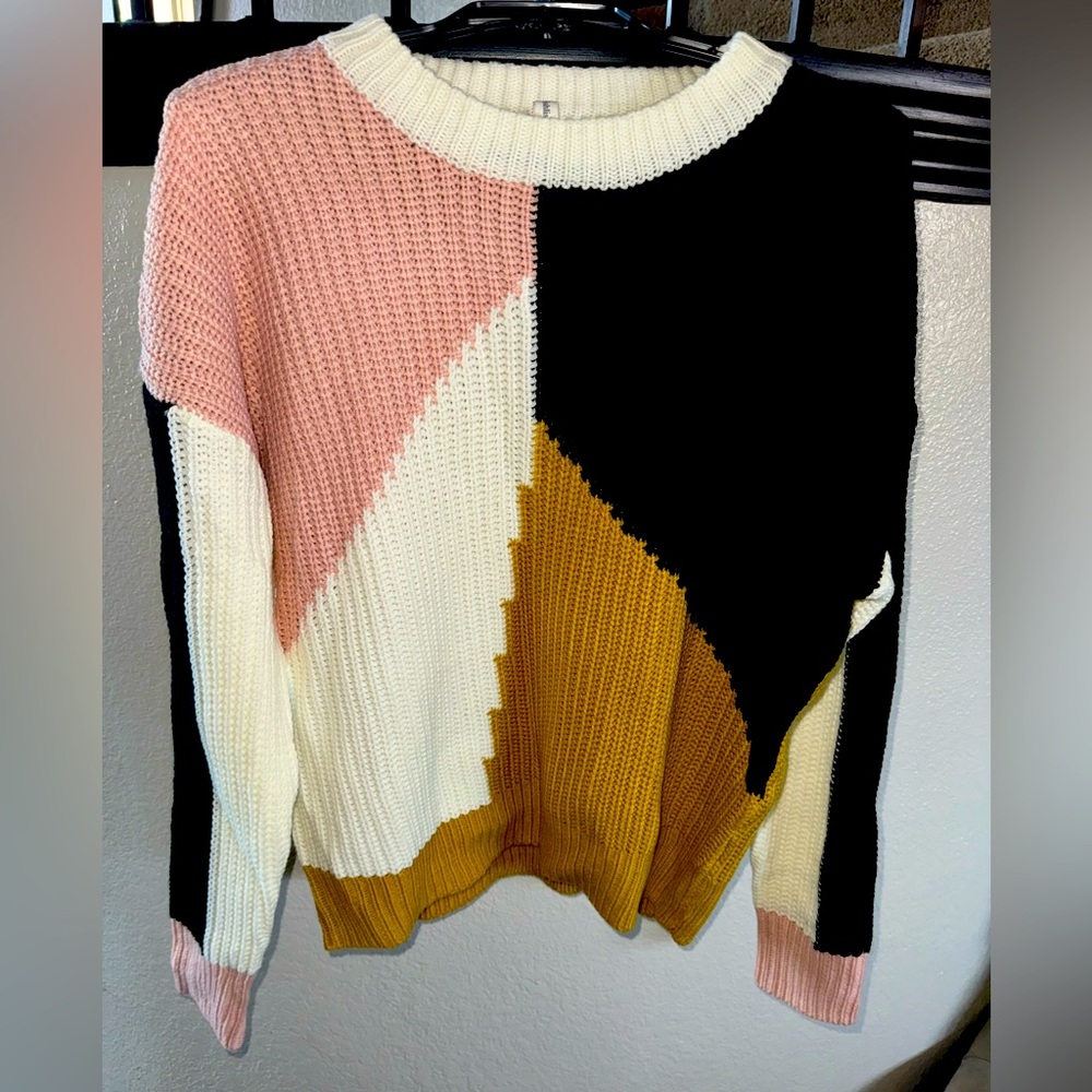 Knit sweater, multicolor, size M/L, never worn!